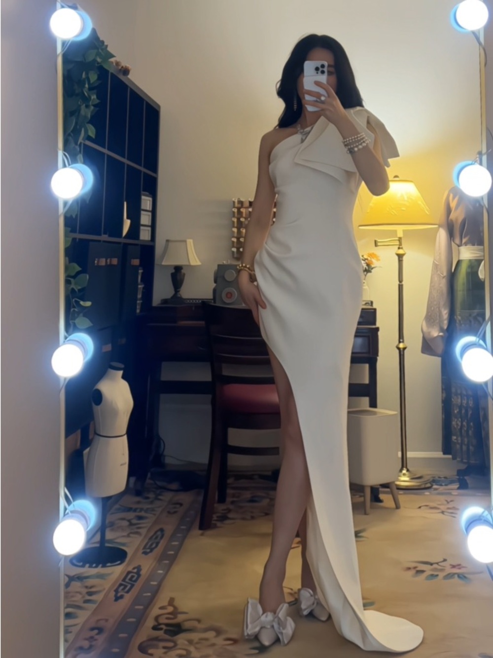 Bronx & Banco Stella Bridal One Shoulder Gown XS NWOT